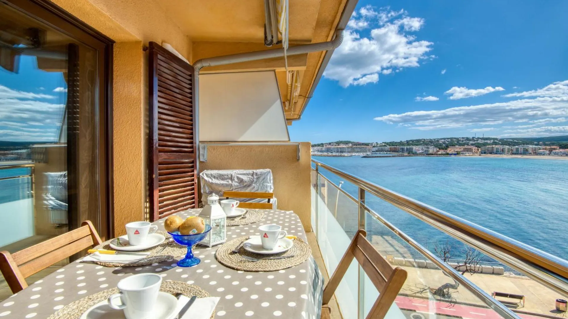 Ferienwohnung Sara L' Escala Spanien